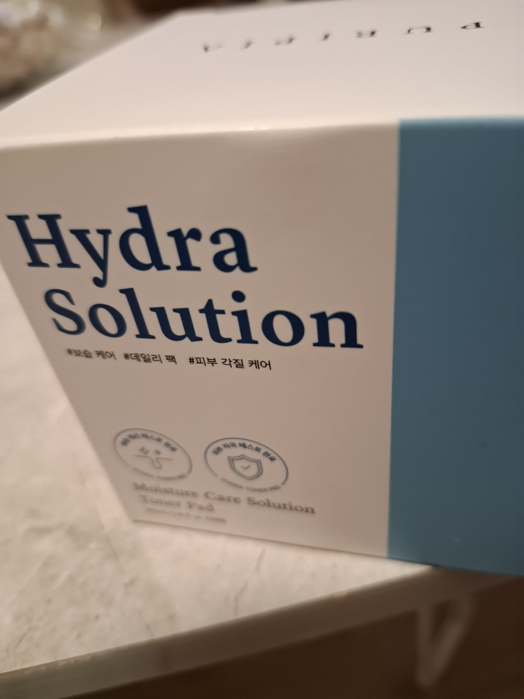 퓨리피아 (PURIPIA) 하이드라 모이스처 케어 솔루션 토너 패드 review image
