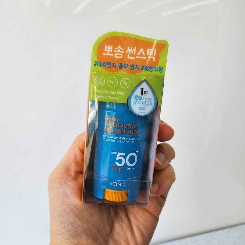 SCINIC Enjoy Super Active Airy Sun Stick [SPF50+/PA++++] review image