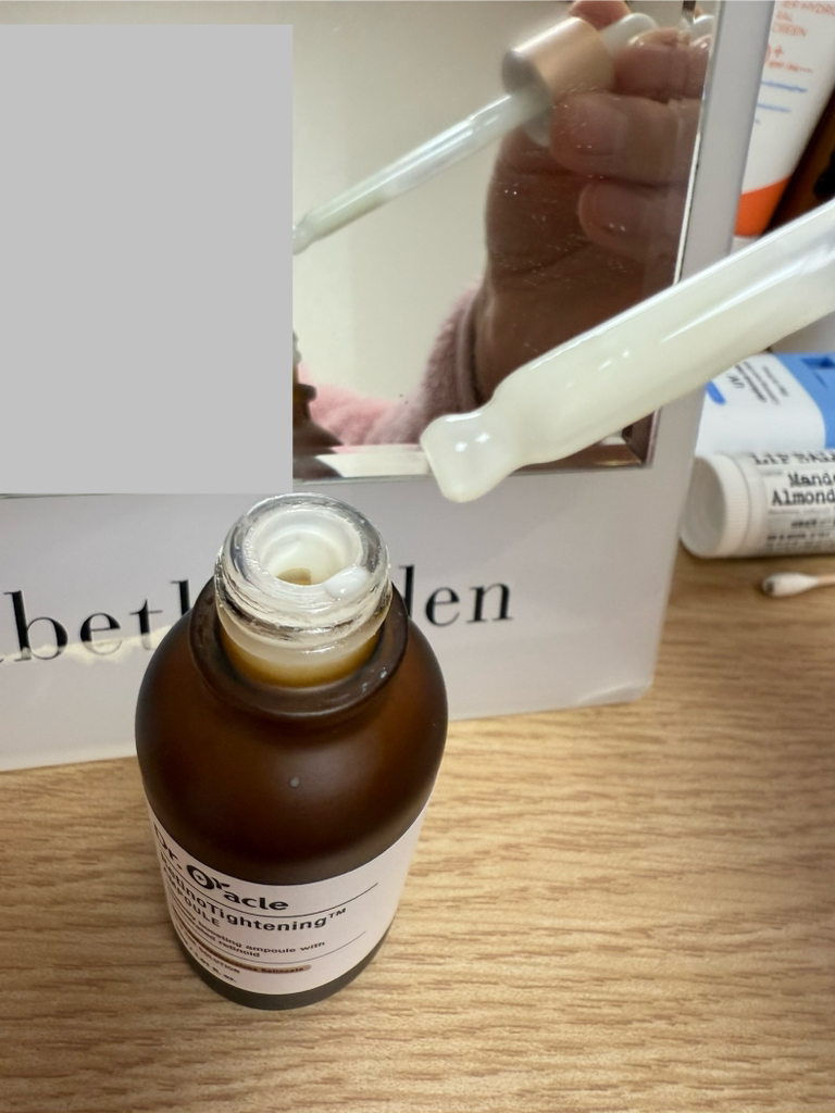 Ảnh đánh giá thực tế của người dùng về Retinol Tightening Vitamin A Retinol Ampoule