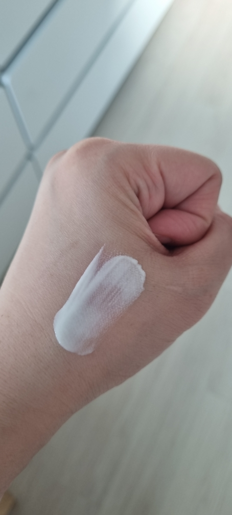 닥터슈라클 (Dr.Ceuracle) 시카 리젠 워터프루프 선 [SPF50+/PA++++] review image