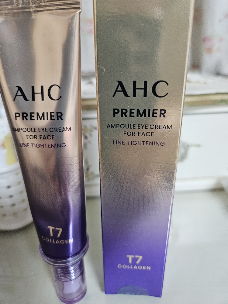 AHC (에이에이치씨) 프리미어 앰플 아이크림 포 페이스 라인 타이트닝 review image