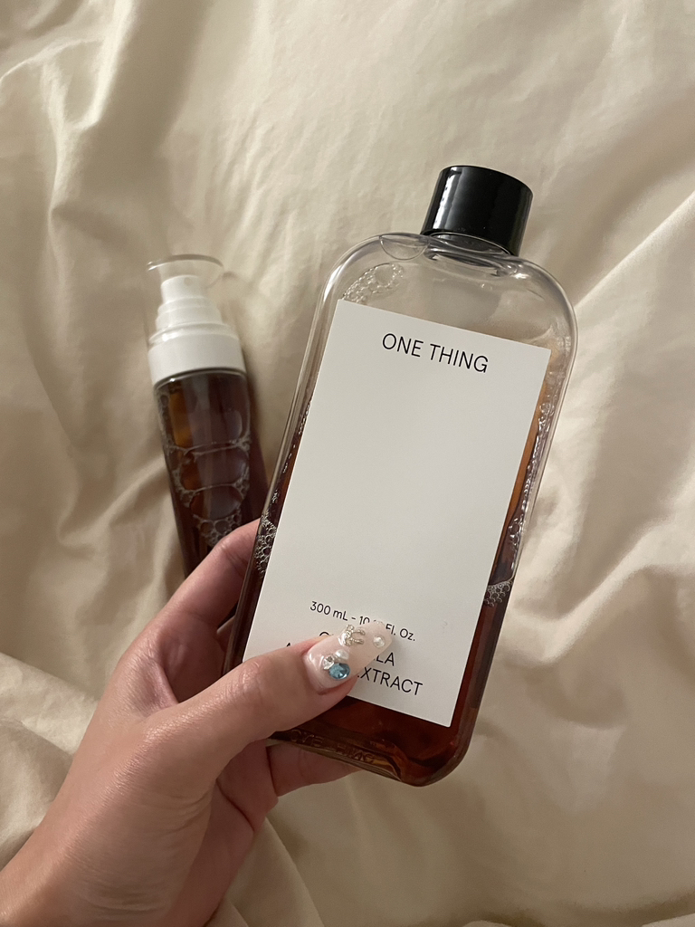 Ảnh đánh giá thực tế của người dùng về Toner chiết xuất từ cây cỏ ba lá