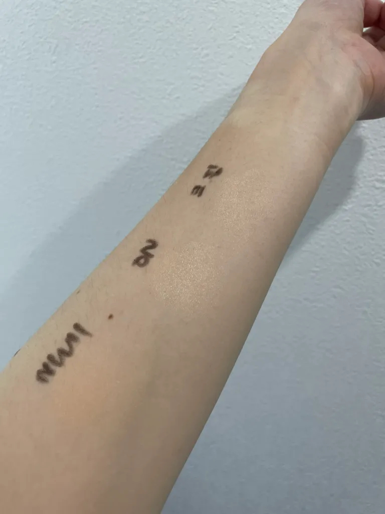 정샘물뷰티 (JUNGSAEMMOOL) 에센셜 스킨 누더 쿠션 [SPF50+/PA+++] [크림핑크] review image