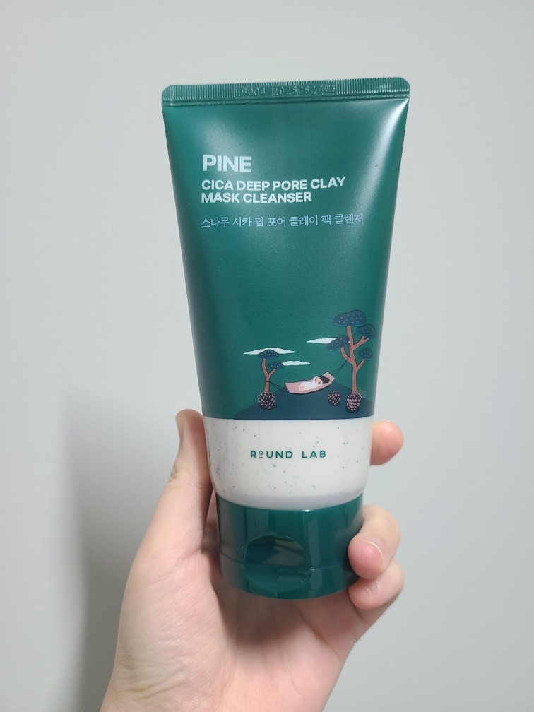 ROUNDLAB Sơn Trà Sika Deep Pore Clay Pack Cleanser review image