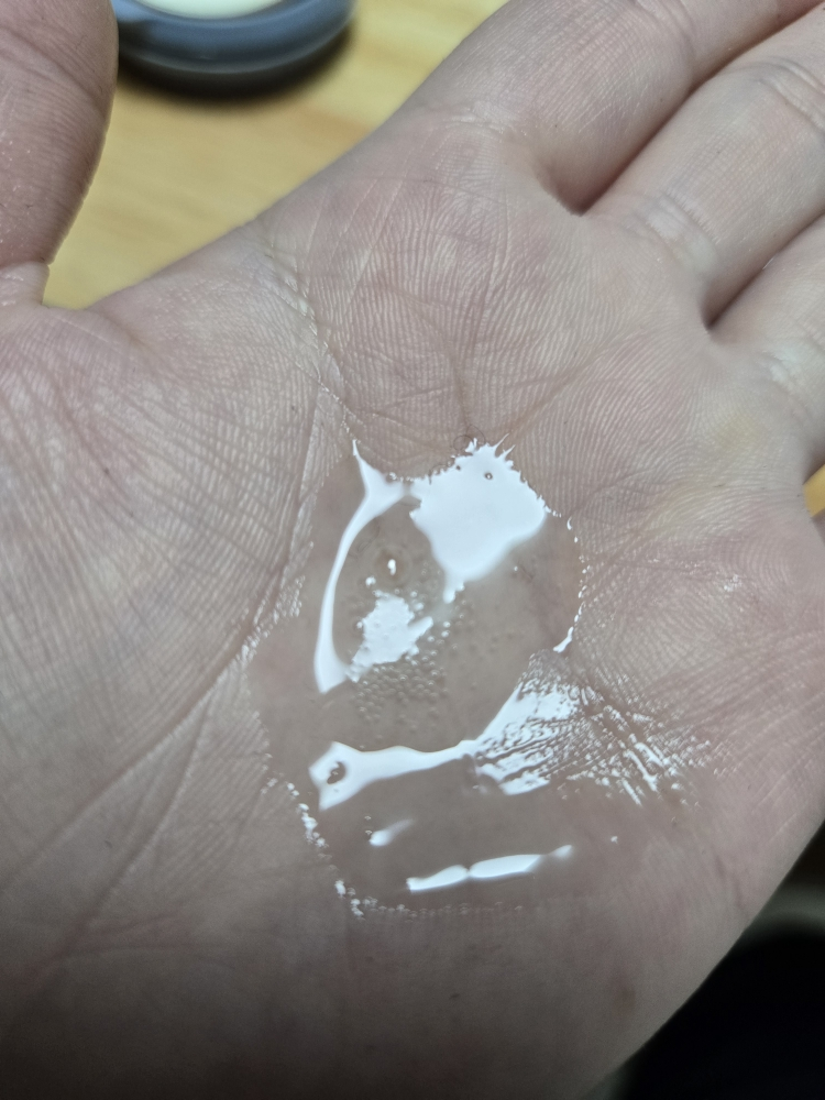 IsNtree Serum axit hyaluronic phân tử siêu nhỏ review image