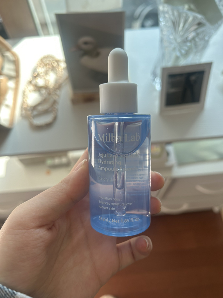 밀바랩 (MilbaLab) 제주 용암해수 보습 앰플 에센스 review image