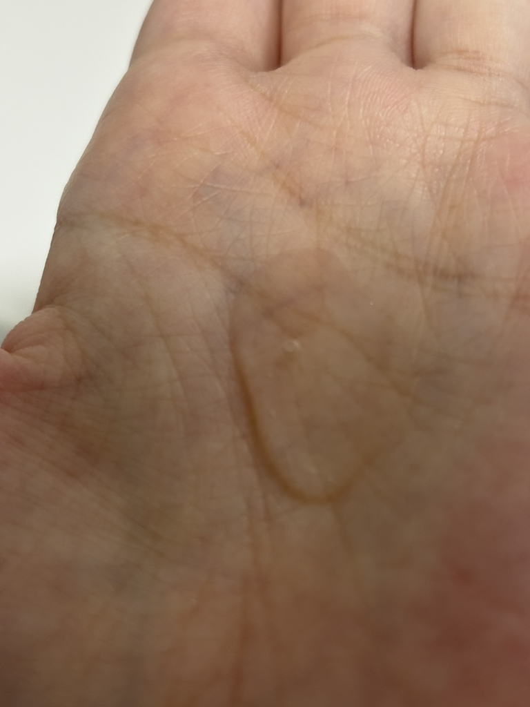 밀바랩 (MilbaLab) 제주 용암해수 보습 앰플 에센스 review image