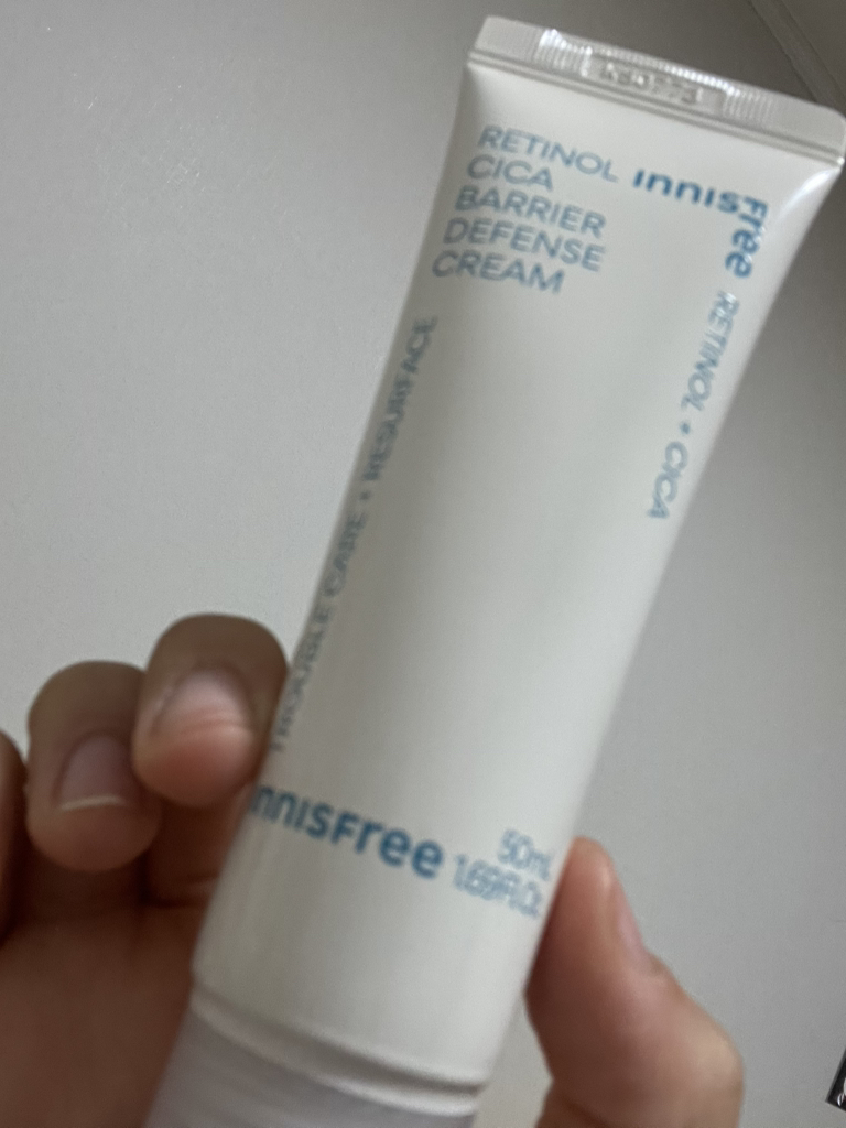 이니스프리 (INNISFREE) 레티놀 시카 흔적 장벽 크림 review image
