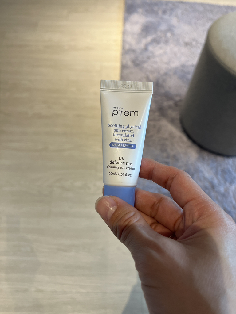 메이크프렘 (makep:rem) 유브이 디펜스 미 카밍 선크림 [SPF50+/PA++++] review image