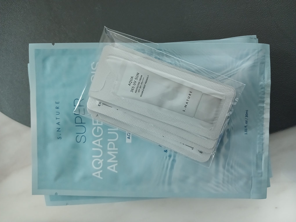 Ảnh đánh giá thực tế của người dùng về Mặt nạ ampoule Super Aqua Gel Oasis