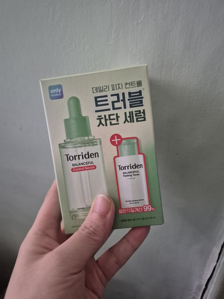 토리든 (Torriden) 밸런스풀 시카 컨트롤 세럼 review image