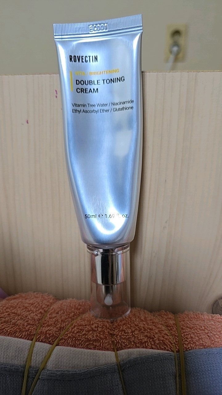 로벡틴 (ROVECTIN) 비타 더블 토닝 크림 review image