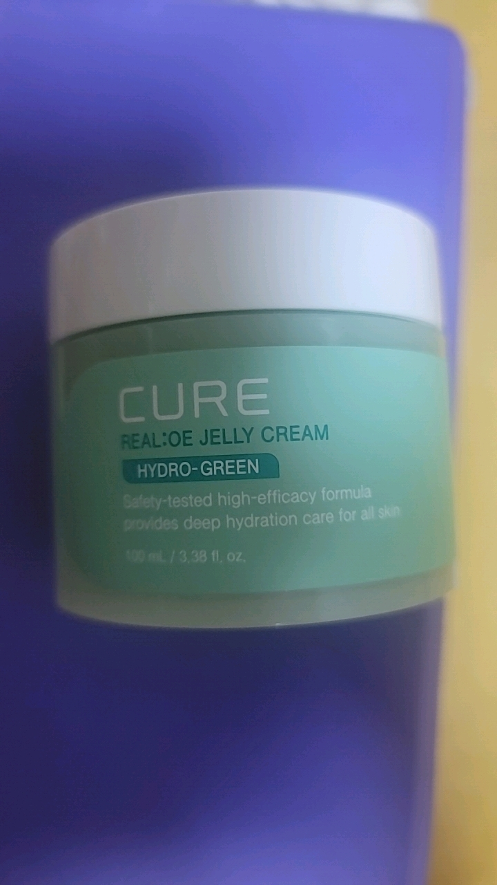 큐어 (CURE) 리알로에 젤리 크림 review image
