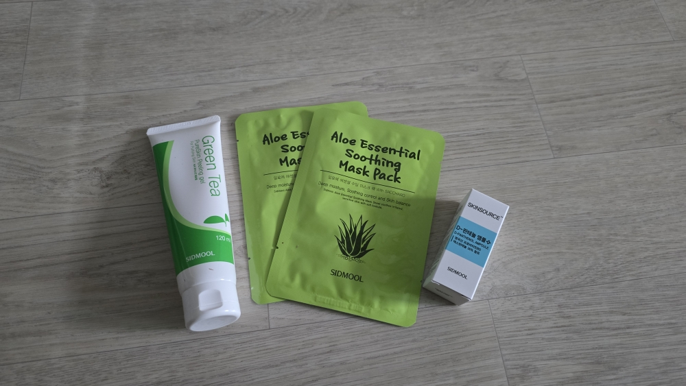 Ảnh đánh giá thực tế của người dùng về Gel tẩy tế bào chết trà xanh