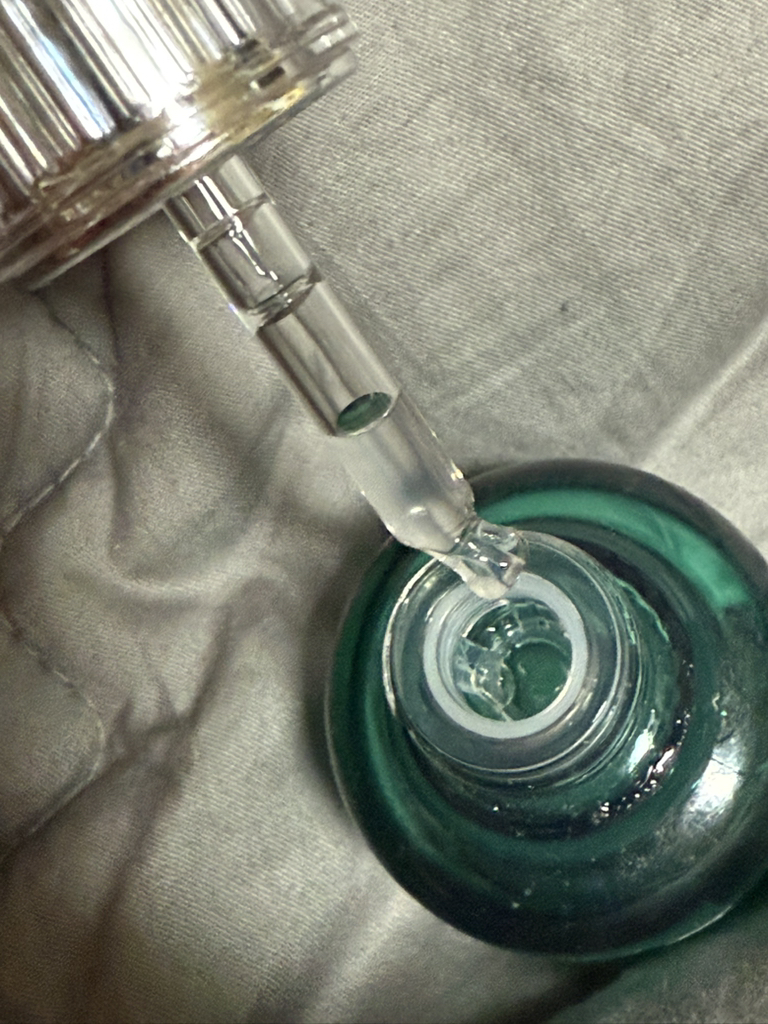 Ảnh đánh giá thực tế của người dùng về ZincTeca Trouble Serum