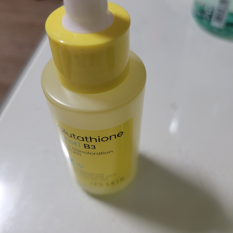 잇츠스킨 (IT'SSKIN) 글루타치온샷 비쓰리 잡티 흔적 세럼 review image