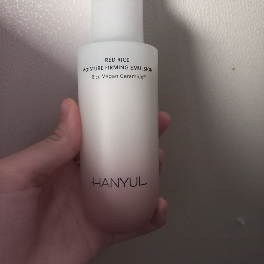 HANYUL Red Rice Moisturizing & Elasticity Essence review image