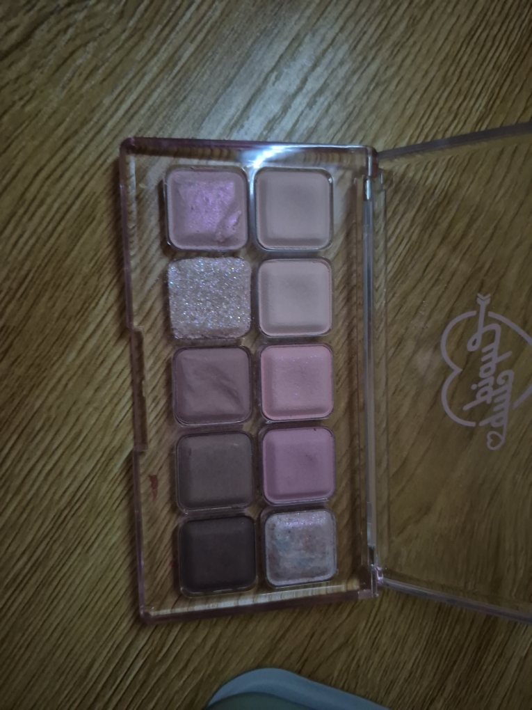 릴리바이레드 (lilybyred) 무드키보드 [04 #쿨멤버십] review image