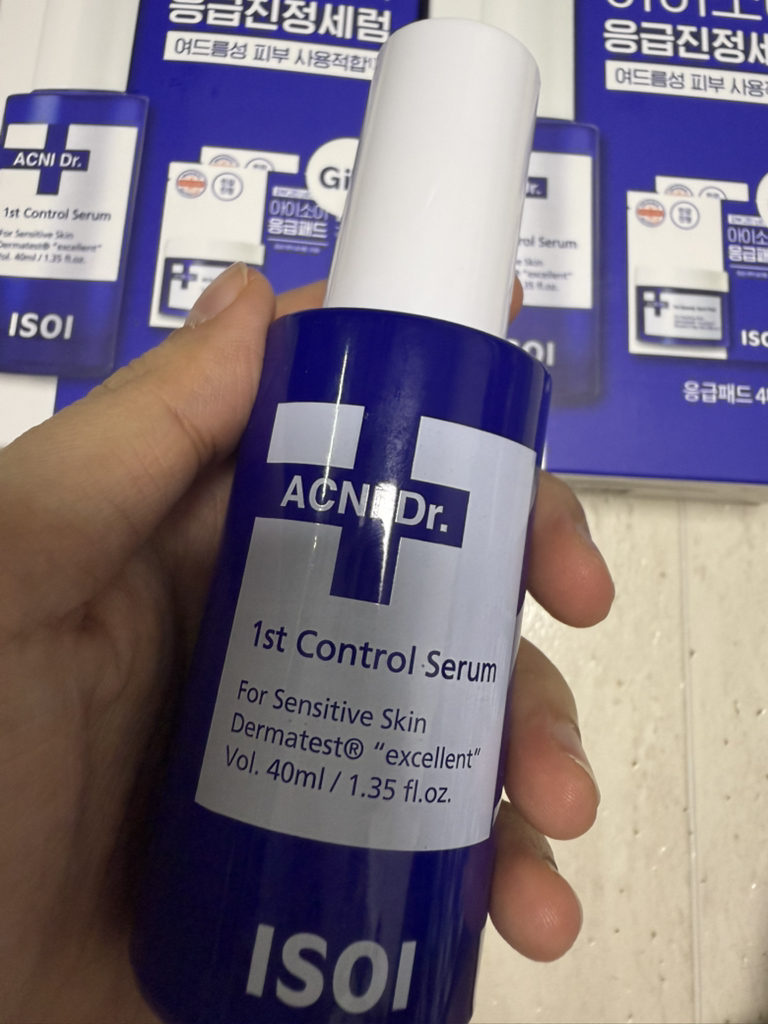 아이소이 (ISOI) 아크니 닥터 1st 컨트롤 세럼 review image