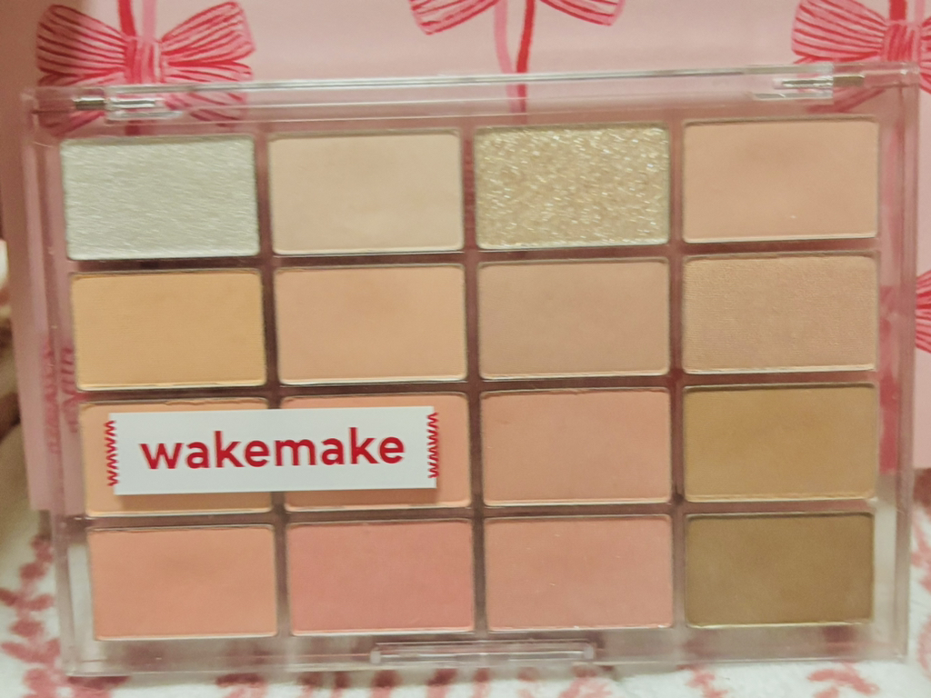 웨이크메이크 (wakemake) 소프트 블러링 아이팔레트 [08 캔디코랄블러링] review image