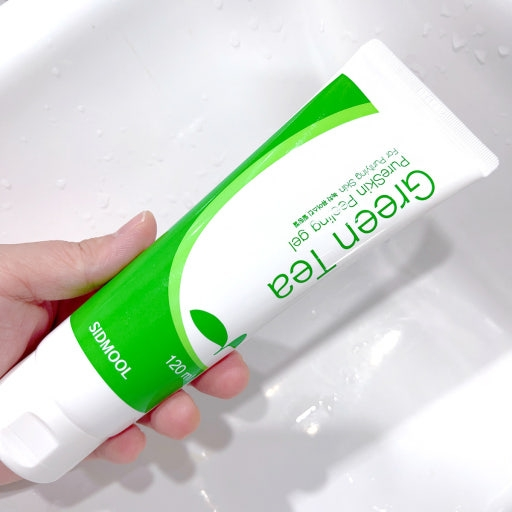 Ảnh đánh giá thực tế của người dùng về Gel tẩy tế bào chết trà xanh