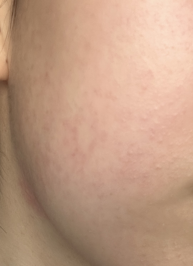 바닐라코 (banilaco) 커버리셔스 파워 핏 파운데이션 [SPF45/PA++] [21 로제] review image