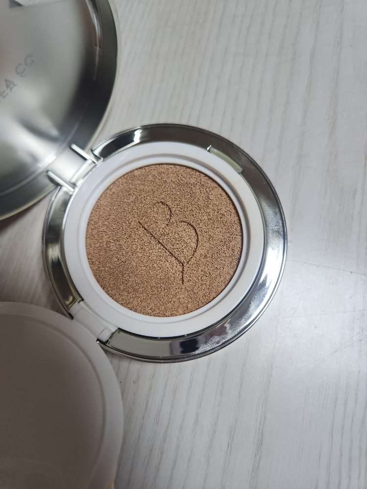 바닐라코 (banilaco) 커버리셔스 얼티밋 화이트 쿠션 [SPF38/PA++] [21 아이보리] review image