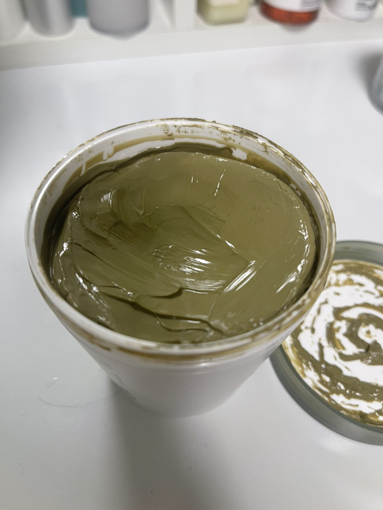 YBK Mặt nạ đất sét làm sạch lỗ chân lông review image