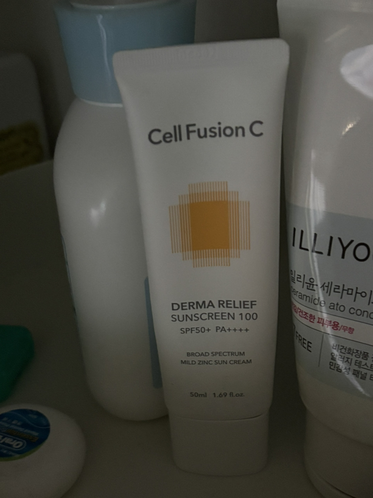 셀퓨전씨 (CellFusionC) 썬스크린 [SPF50+/PA++++] [더마릴리프] review image