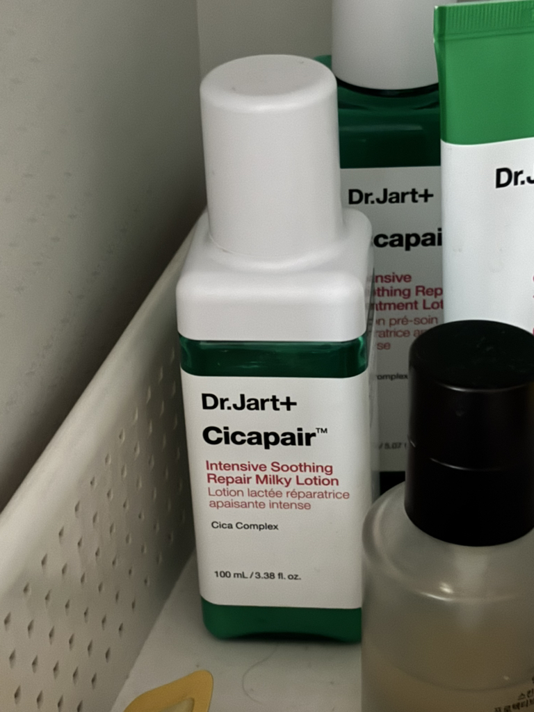 닥터자르트 (Dr.Jart+) 시카페어™ 인텐시브 수딩 리페어 밀키 로션 review image