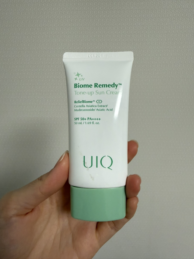 UIQ Kem chống nắng làm sáng da Bio Remedy [SPF50+/PA++++] [Màu xanh lá cây] review image