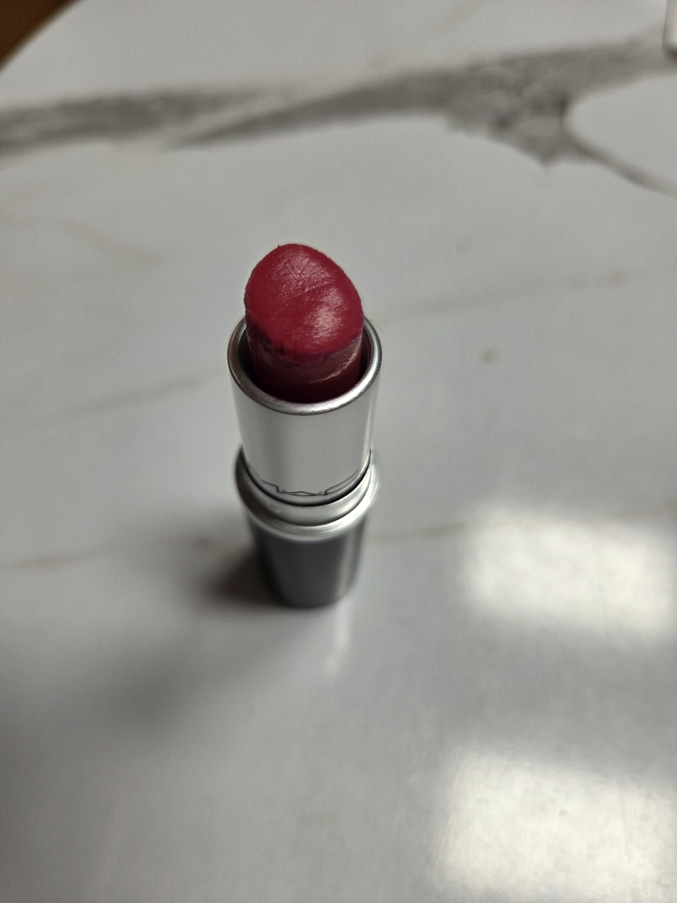 맥 (MAC) 레트로 매트 립스틱 [릴렌트리슬리레드] review image