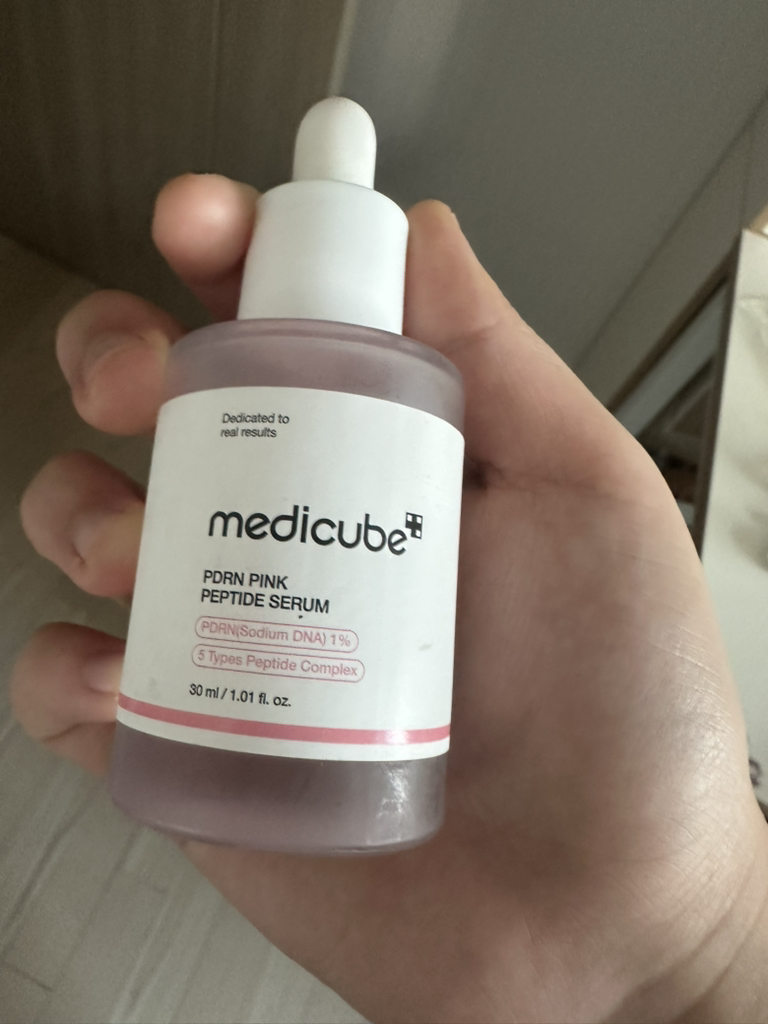 Ảnh đánh giá thực tế của người dùng về PDRN Pink Peptide Ampoule