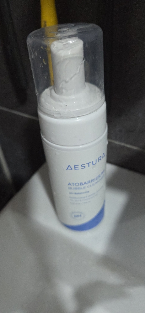 에스트라 (AESTURA) 아토베리어365 버블 클렌저 review image