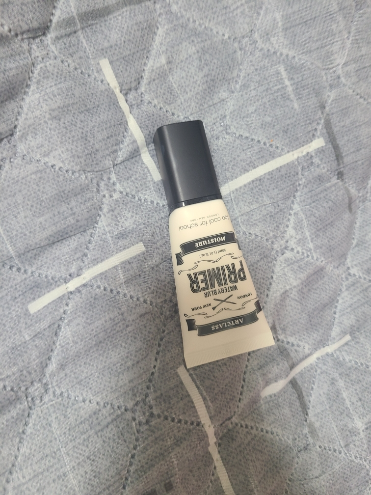 Artclass 水感模糊底霜的真实用户使用照片