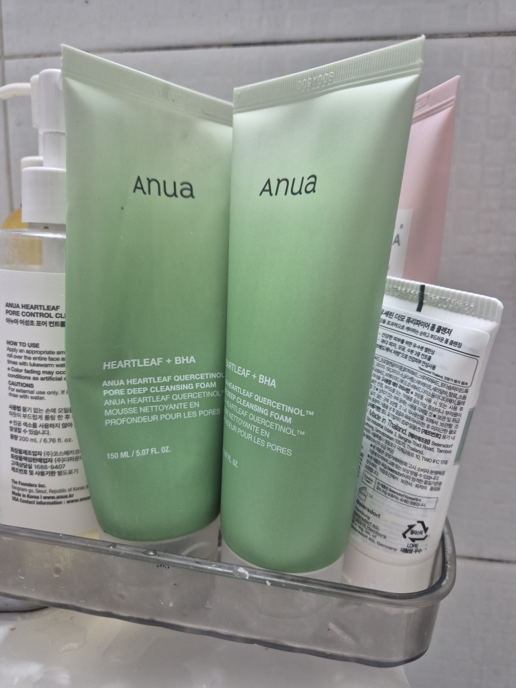 Anua Eoseongcho Quassetinol™ Lỗ chân lông Sâu Làm Sạch Bọt review image
