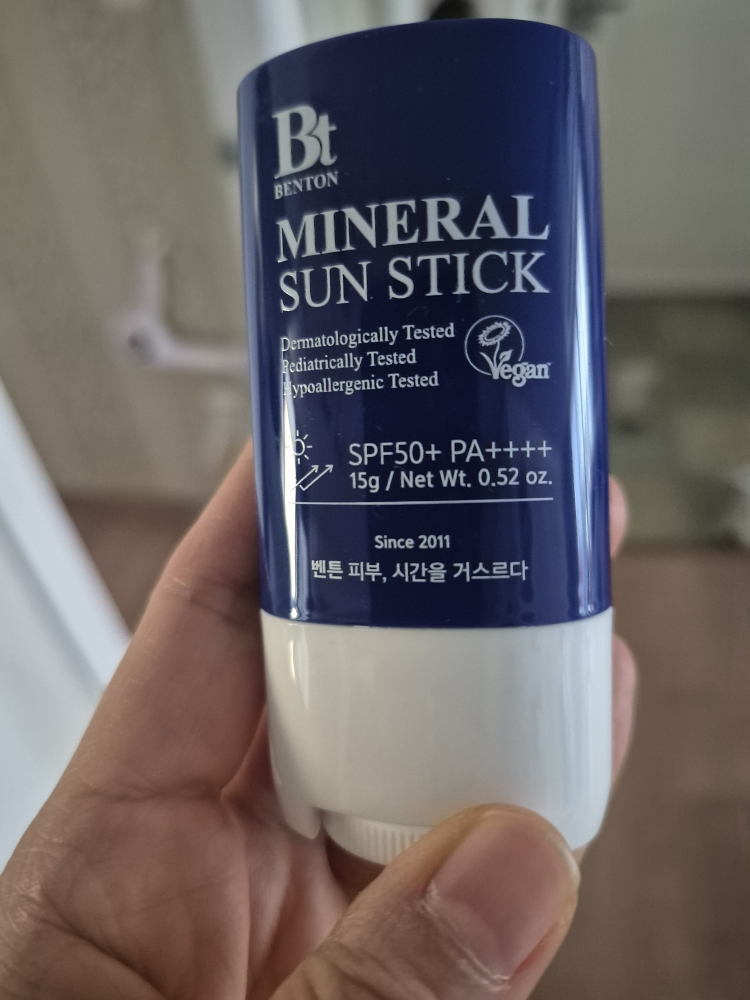 BENTON Kem chống nắng dạng thỏi [SPF50+/PA++++] review image