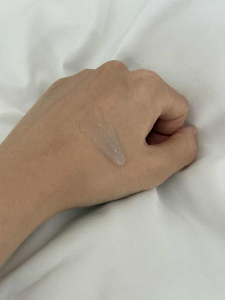 한율 (HANYUL) 어린쑥 속수분 쑥히알 세럼 review image