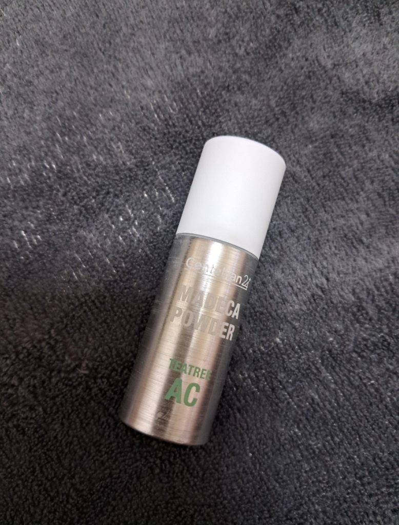 CENTELLIAN24 Madeca Powder Tea Tree AC review image