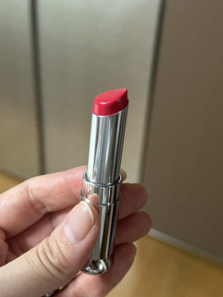 디올 (Dior) 어딕트 립스틱 [536 럭키] review image