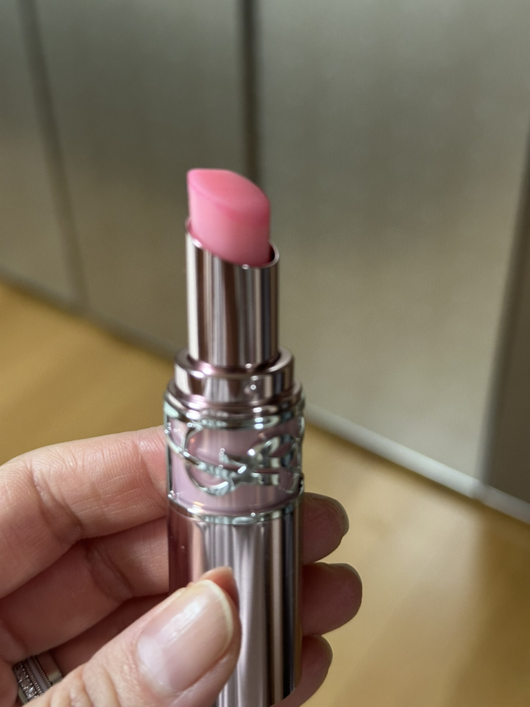 입생로랑뷰티 (YVESSAINTLAURENTBEAUTY) 캔디 글로우 립밤 [1B 핑크선라이즈] review image