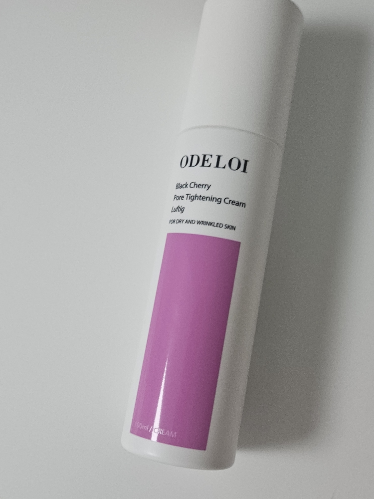 ODELOI Kem thu nhỏ lỗ chân lông Black Cherry Lofdi review image