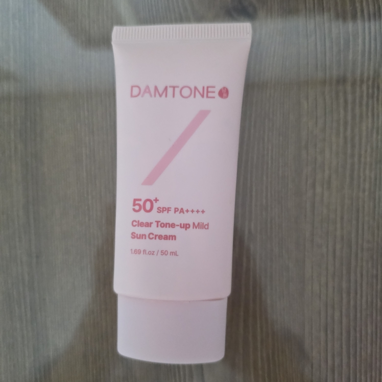 담톤 (DAMTONE) 맑은 톤업 마일드 선크림 [SPF50+/PA++++] review image