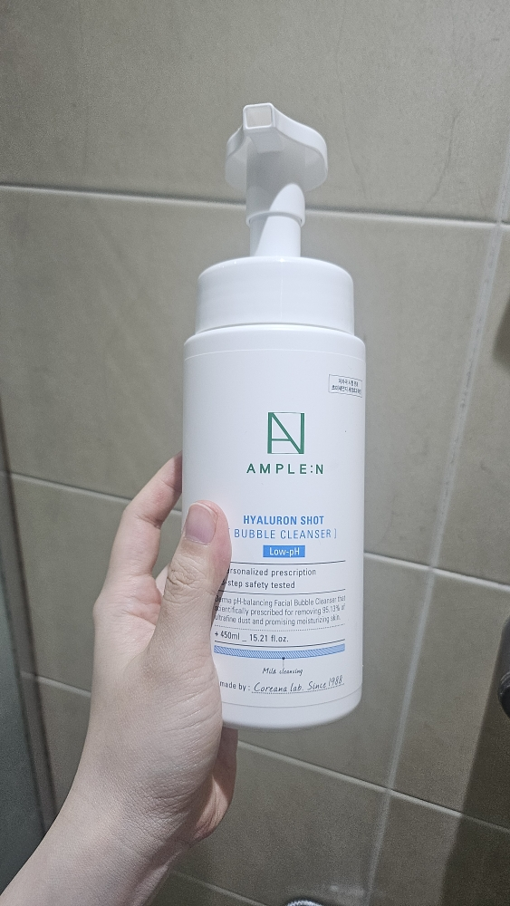 AMPLE:N Hyaluronic Shot Bubble Cleanser review image