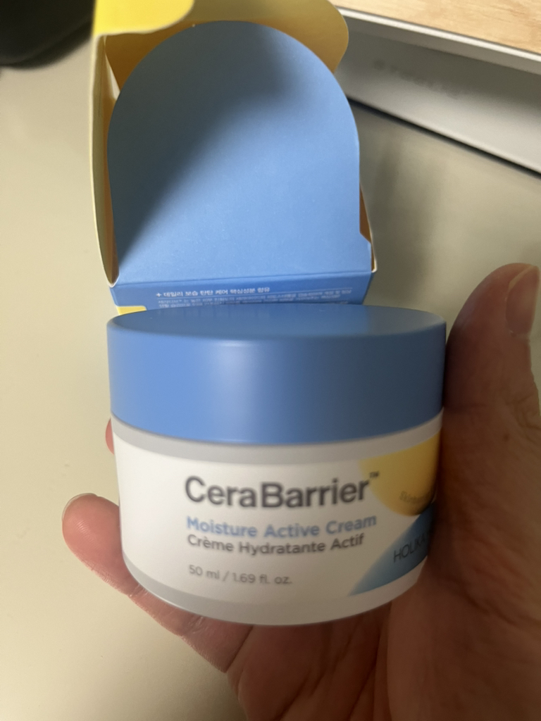 HOLIKAHOLIKA Ceravérier 保湿活性霜 review image