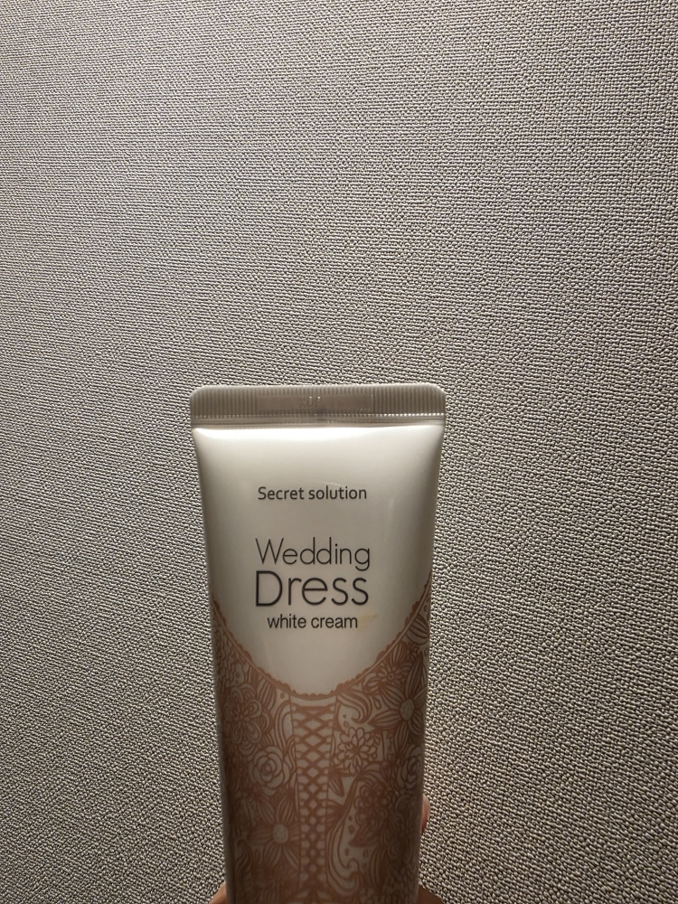 IT'SSKIN Secret Solution Wedding Dress White Cream Reviews | Hwahae
