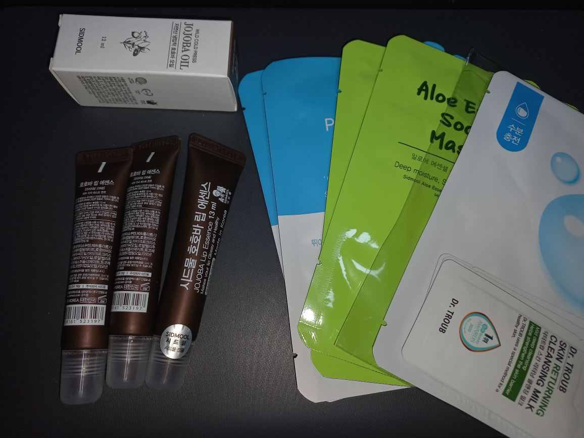 시드물 (SIDMOOL) 알로에 에센셜 수딩 마스크시트팩 review image