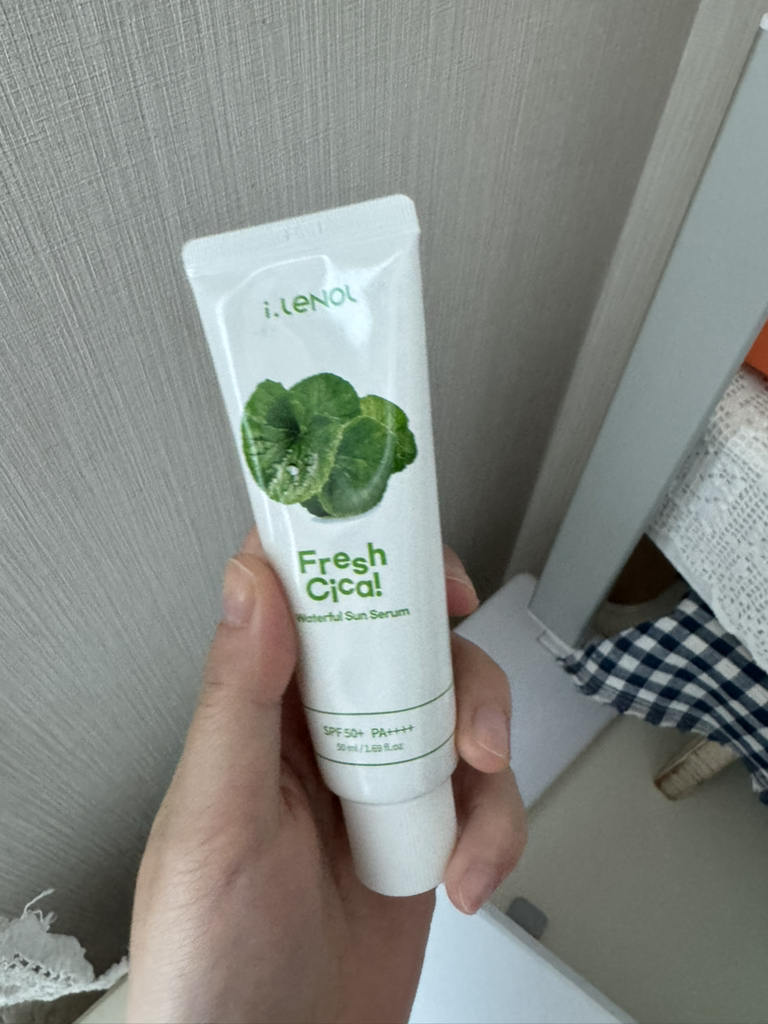 아이레놀 (I·LENOL) 생병풀 비건 선크림 [SPF50+/PA++++] review image