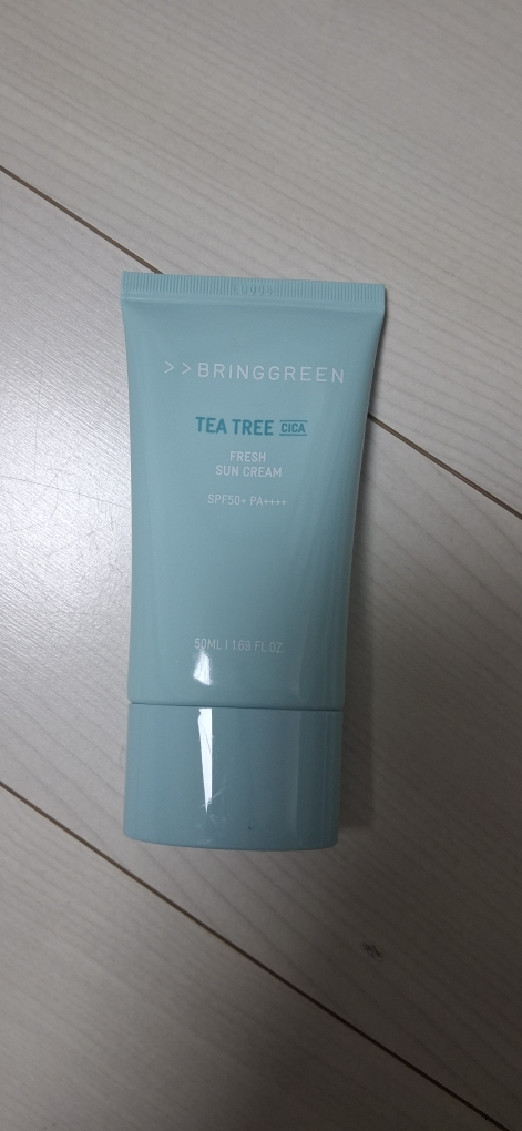 브링그린 (BRINGGREEN) 티트리시카프레시선크림 [SPF50+/PA++++] review image