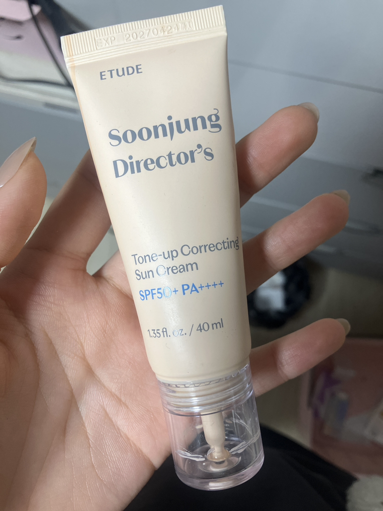 伊蒂之屋 Genuine Director Tone Up 矫正防晒霜 [SPF50+/PA++++] review image